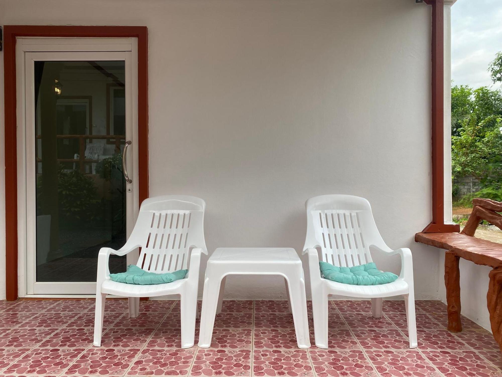 Arya Bungalow Ko Lanta Buitenkant foto