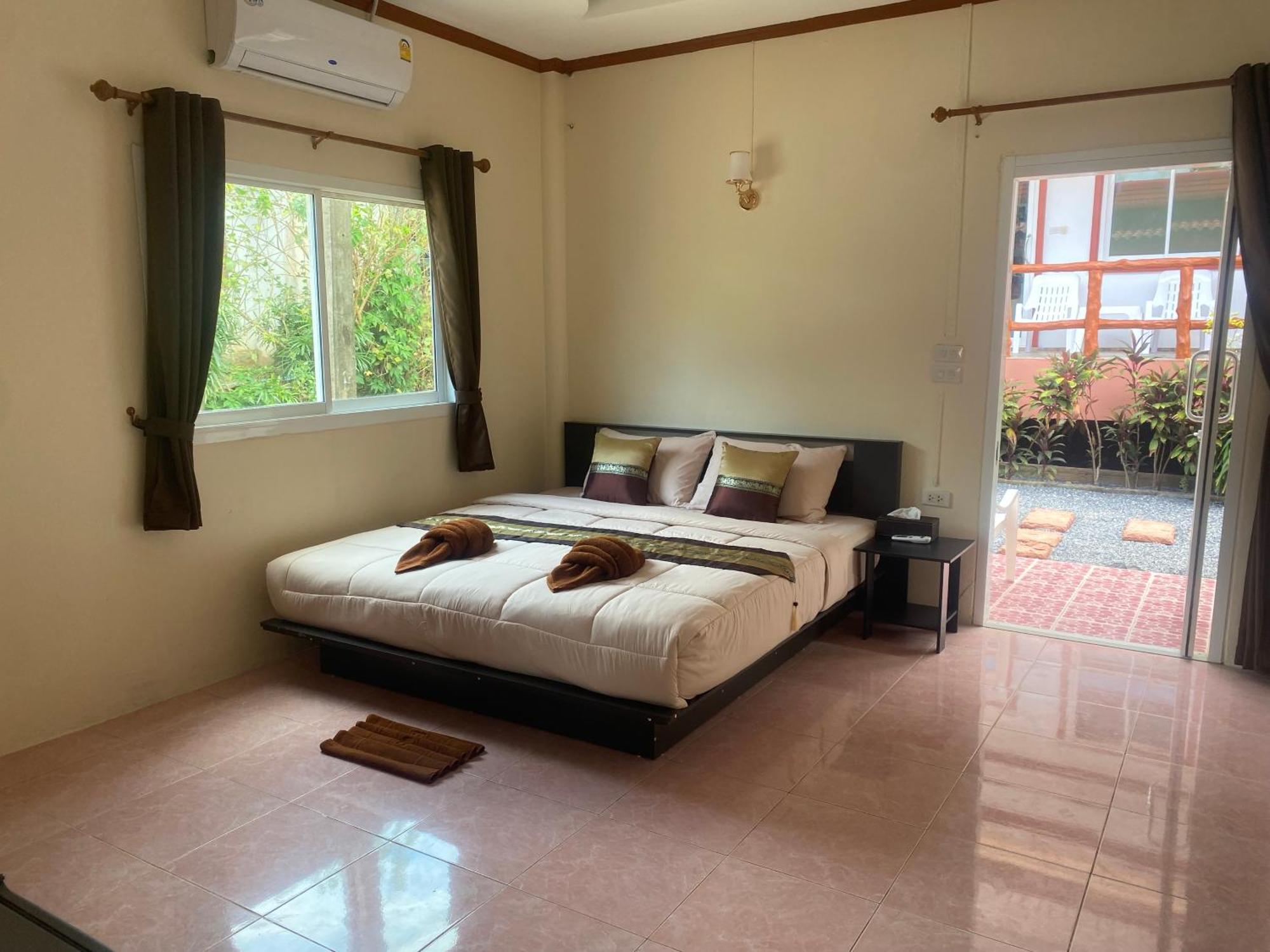 Arya Bungalow Ko Lanta Buitenkant foto
